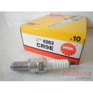 CR9E  NGK Spark Plug CR9E Yamaha FZS-1000 Fazer '01-'05 