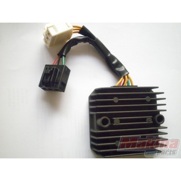thumbnail image 2 of Voltage Regulator For Honda SH150i 2005–2009 – Reliable Replacement RE59012 2 of 6
